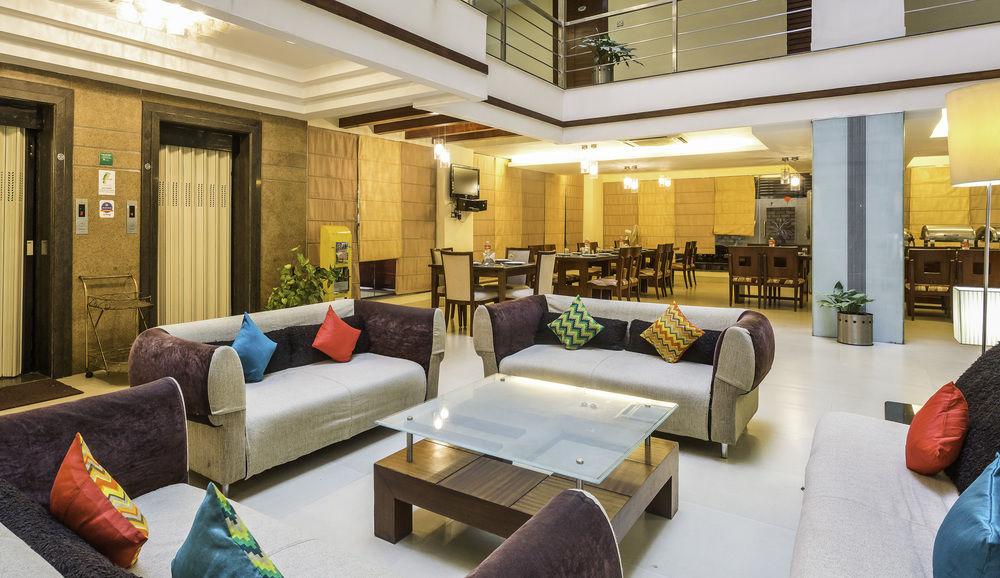 Oyo Townhouse 9 Hitech City Hyderabad Exterior foto