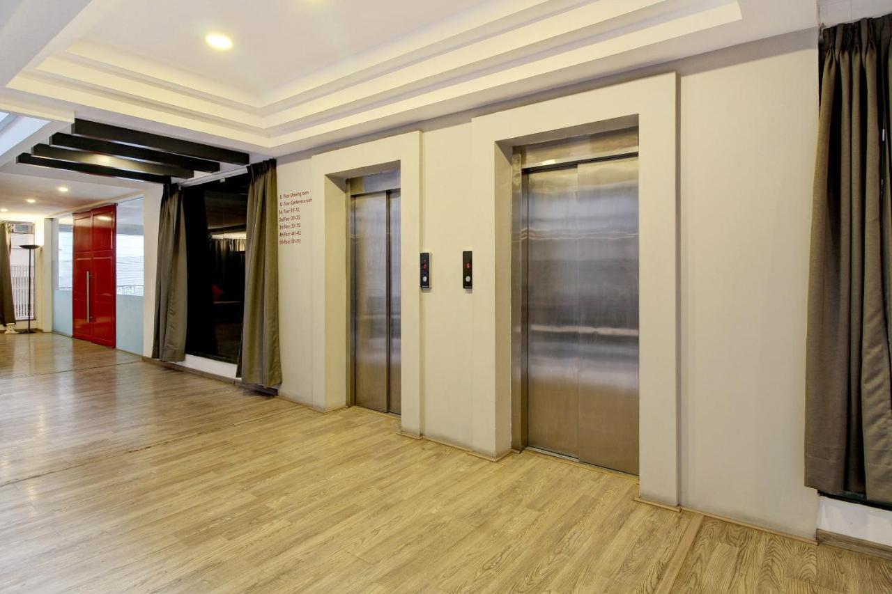 Oyo Townhouse 9 Hitech City Hyderabad Exterior foto